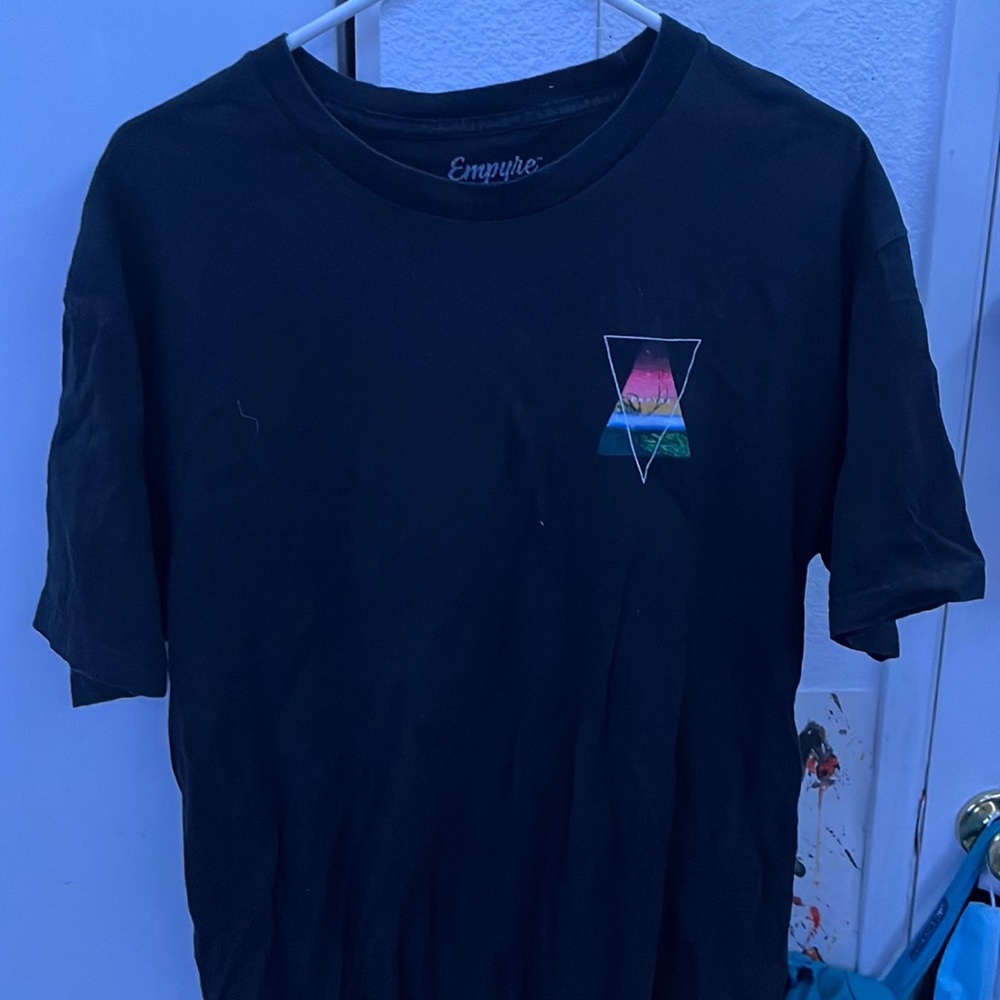 Empyre tee: